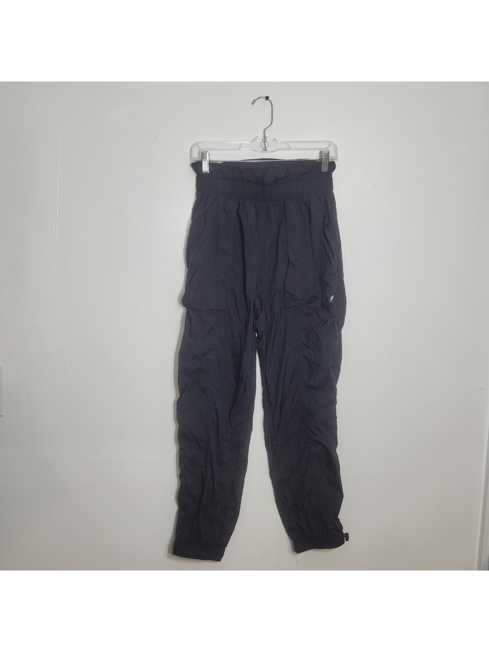 Fabletics Black High-Waisted Cargo Jogger Pants Size XS